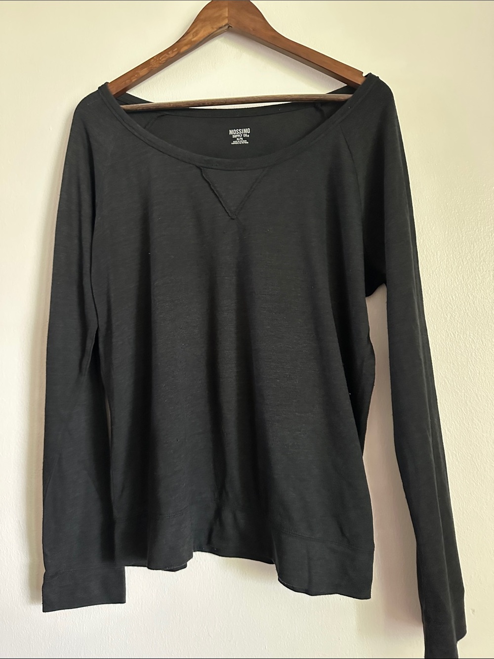 Mossimo Supply Co. Black Scoop Neck Long-Sleeve Pullover